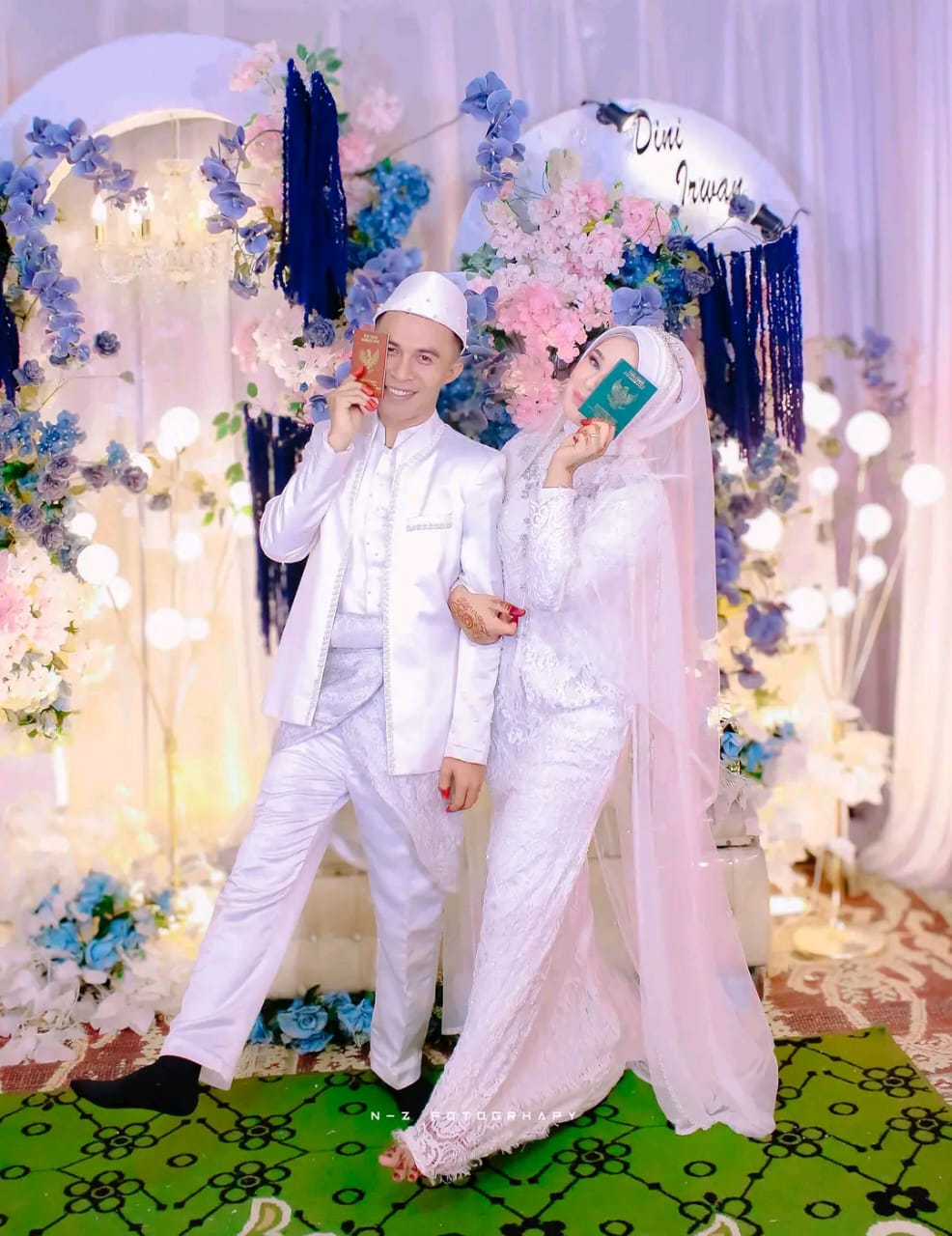 Dini & Iwan