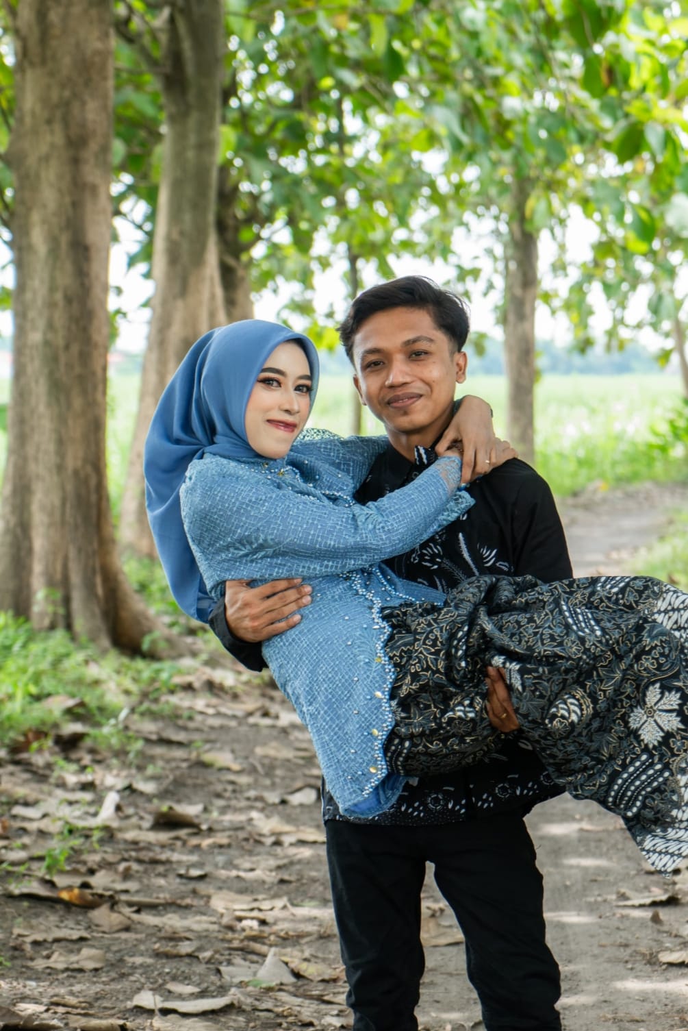 Muqid & Shinta