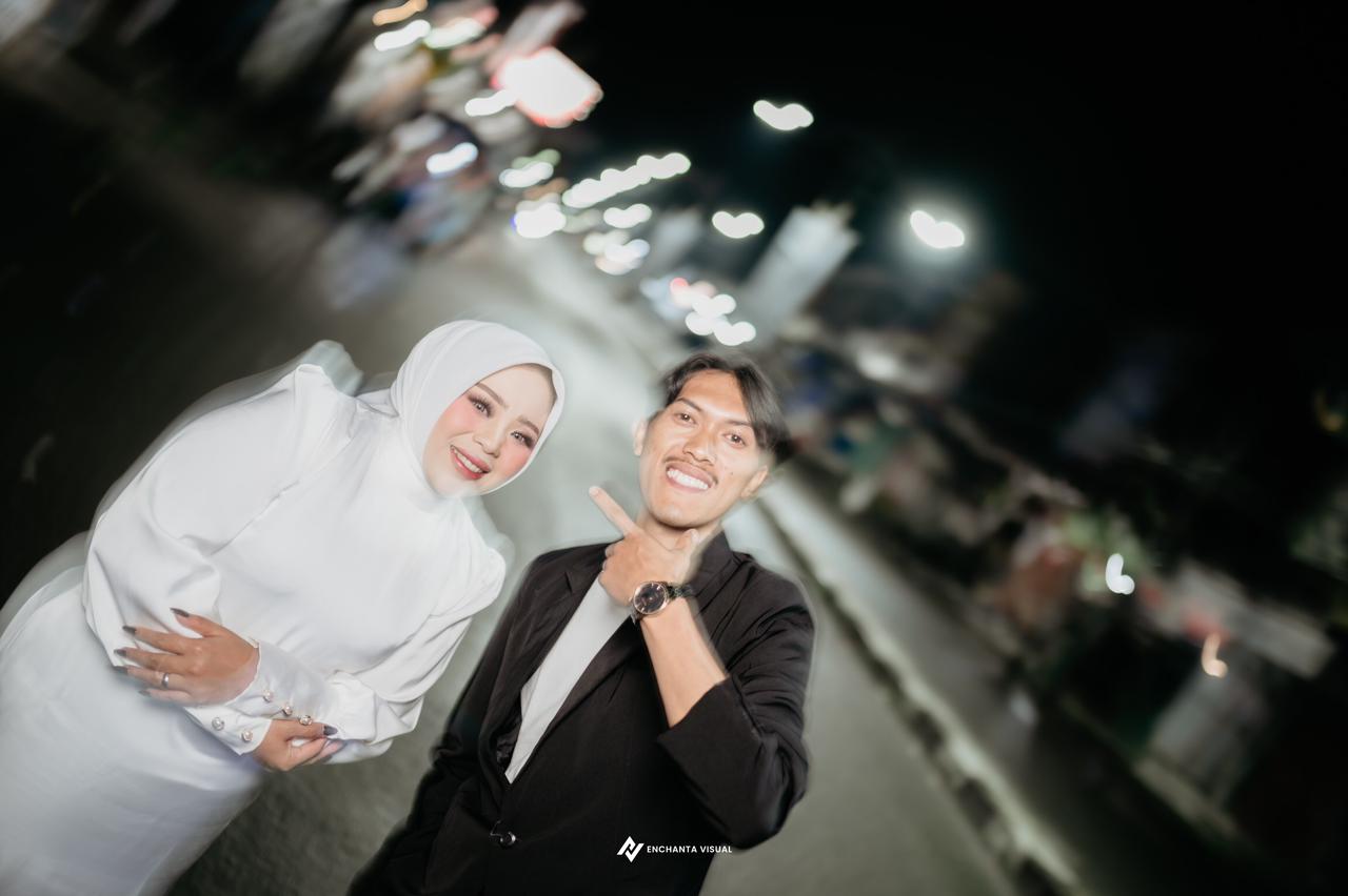 Iwan & Dina
